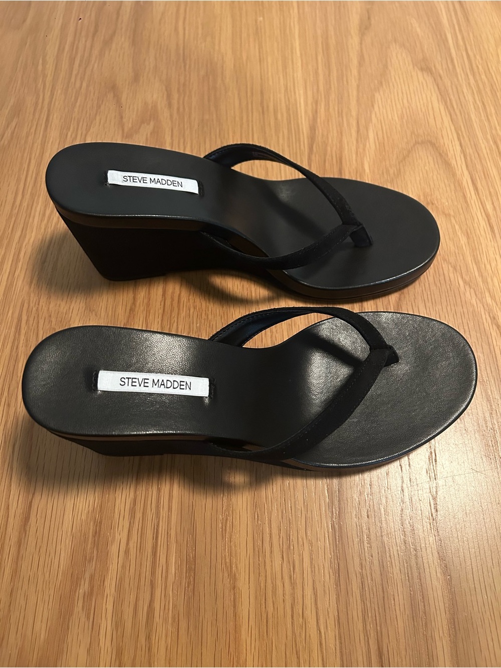 Steve Madden Playing Wedge Sandal - Black Suede Size 8.5 NIB